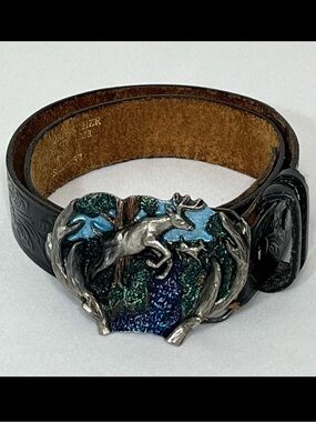 Leaping Buck & Doe Belt 32 Tooled Leather USA Vintage 80s